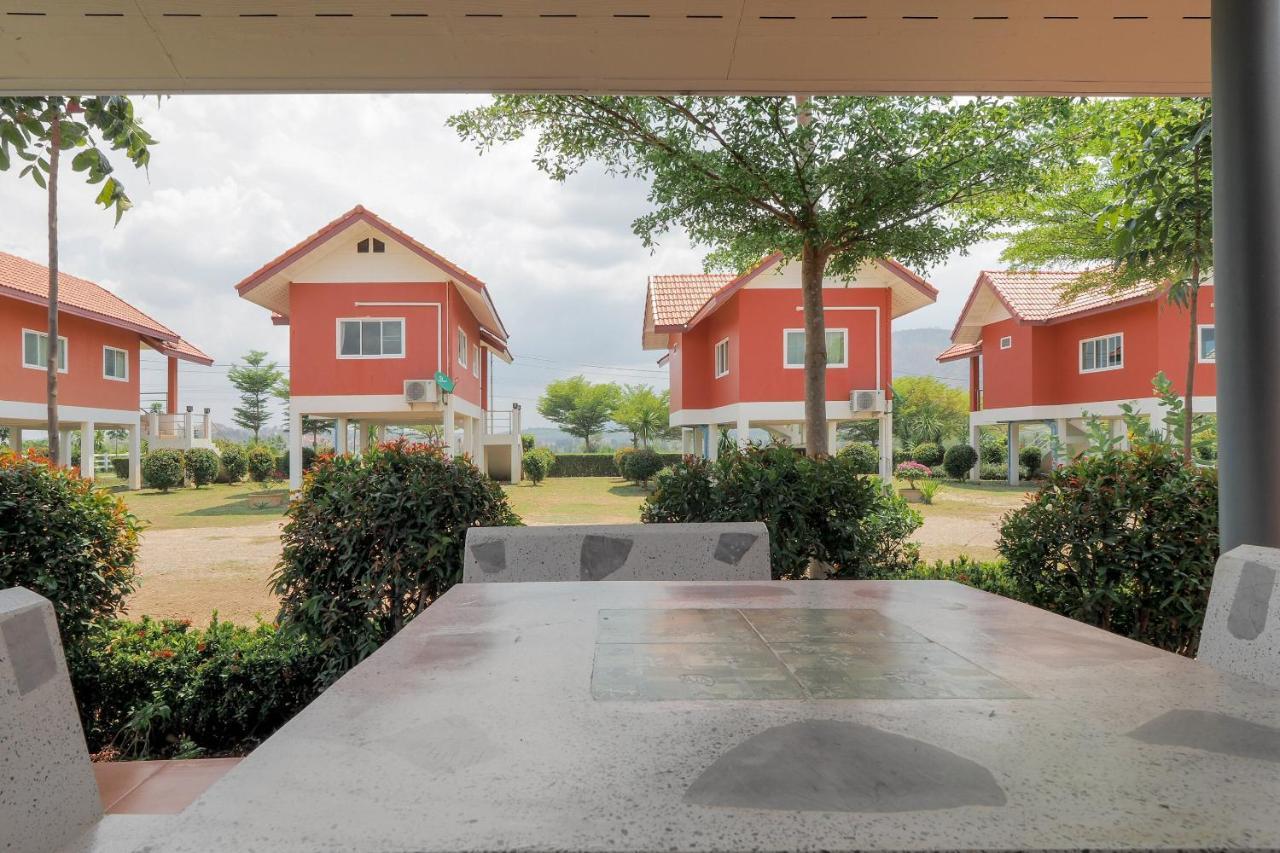 Oyo 748 Pada Homestay Mu Si Exterior foto